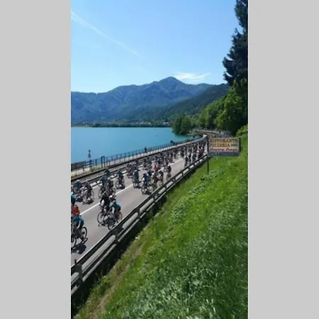 Happy Days Sul Lago-2